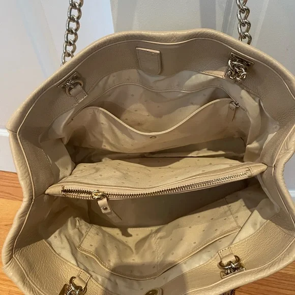 Kate Spade Bag - Picture 4 of 7